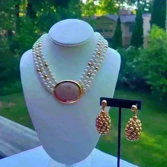 Napier Jewelry - Napier pearl necklace rose quartz crystal pendant/wild  grape golden earrings